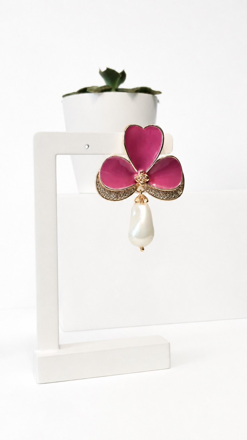 Brinco esmaltado Orquídea Pérola Barroca