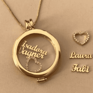 Colar bússola do tempo